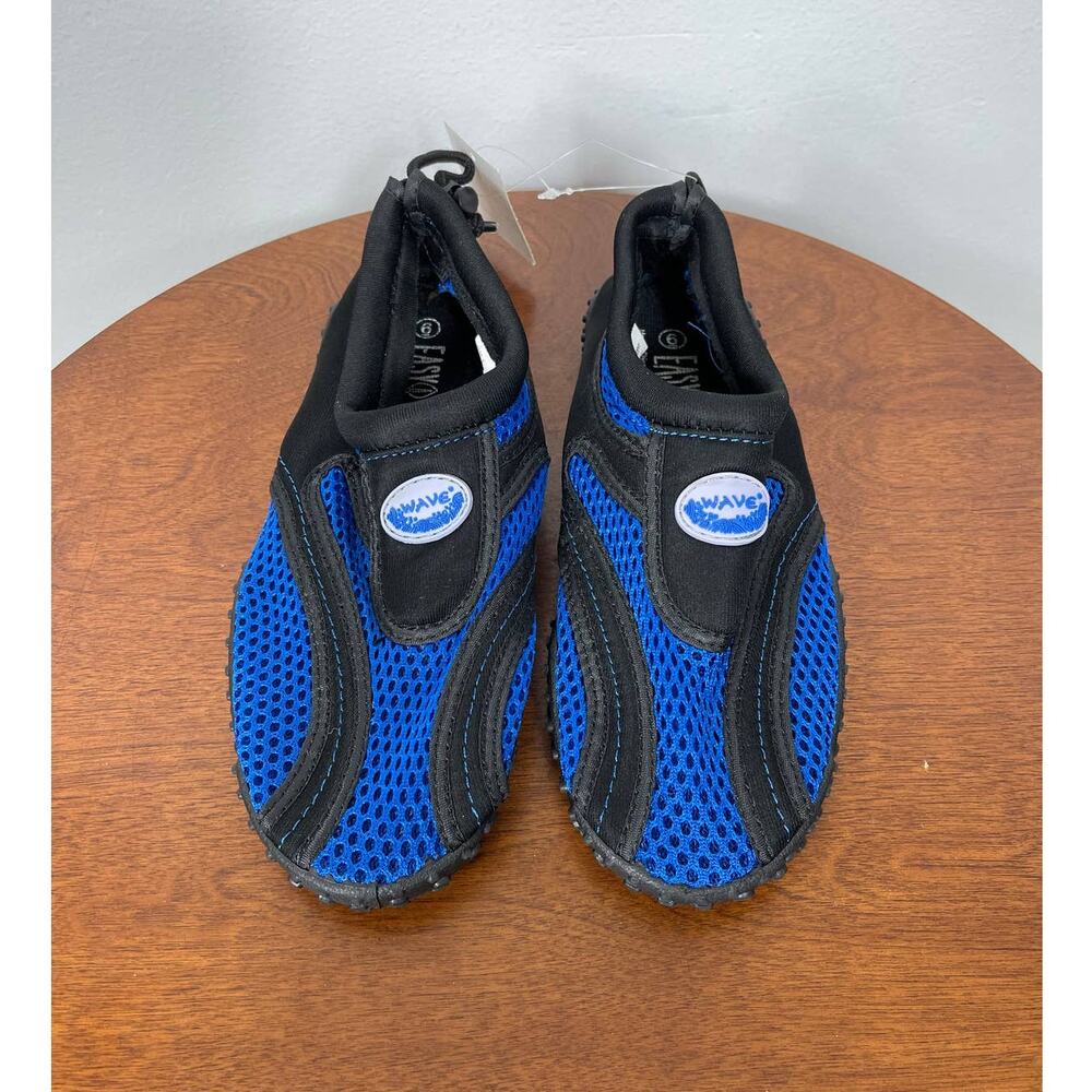 Easy USA Women's Wave Water Shoes Size 6